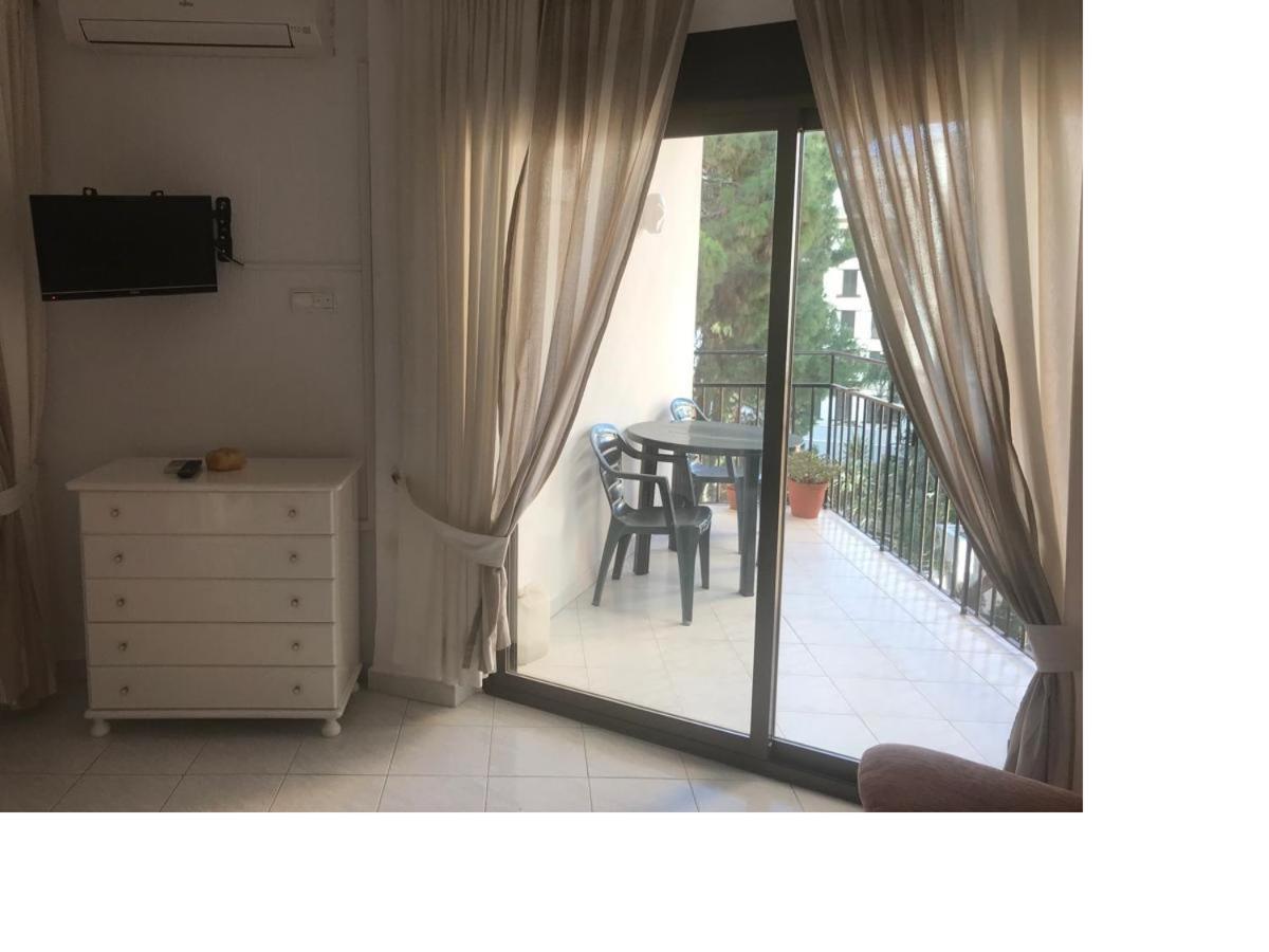 Ferienwohnung Estudio Con Vistas Al Mar En Marbella A 100 Metros De La Playa Exterior foto